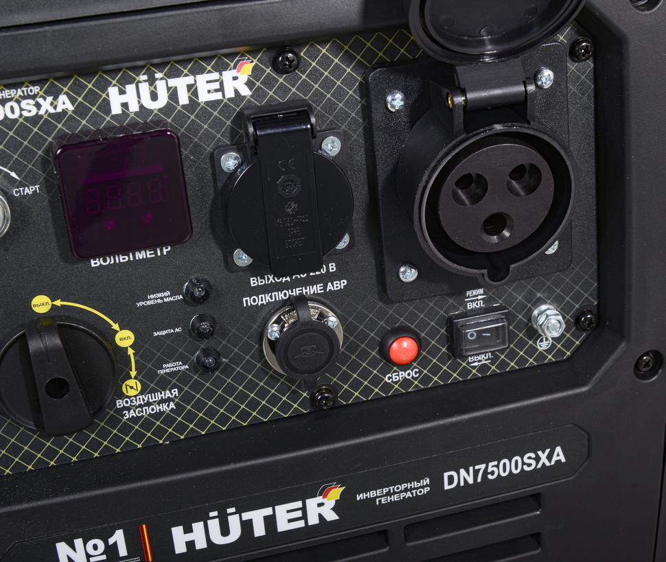 Инверторный генератор Huter DN7500SXA (электростартер) 
