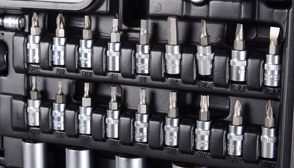 Набор инструментов, 1/2", 1/4", CrV, в кейсе 108 предметов Вихрь 