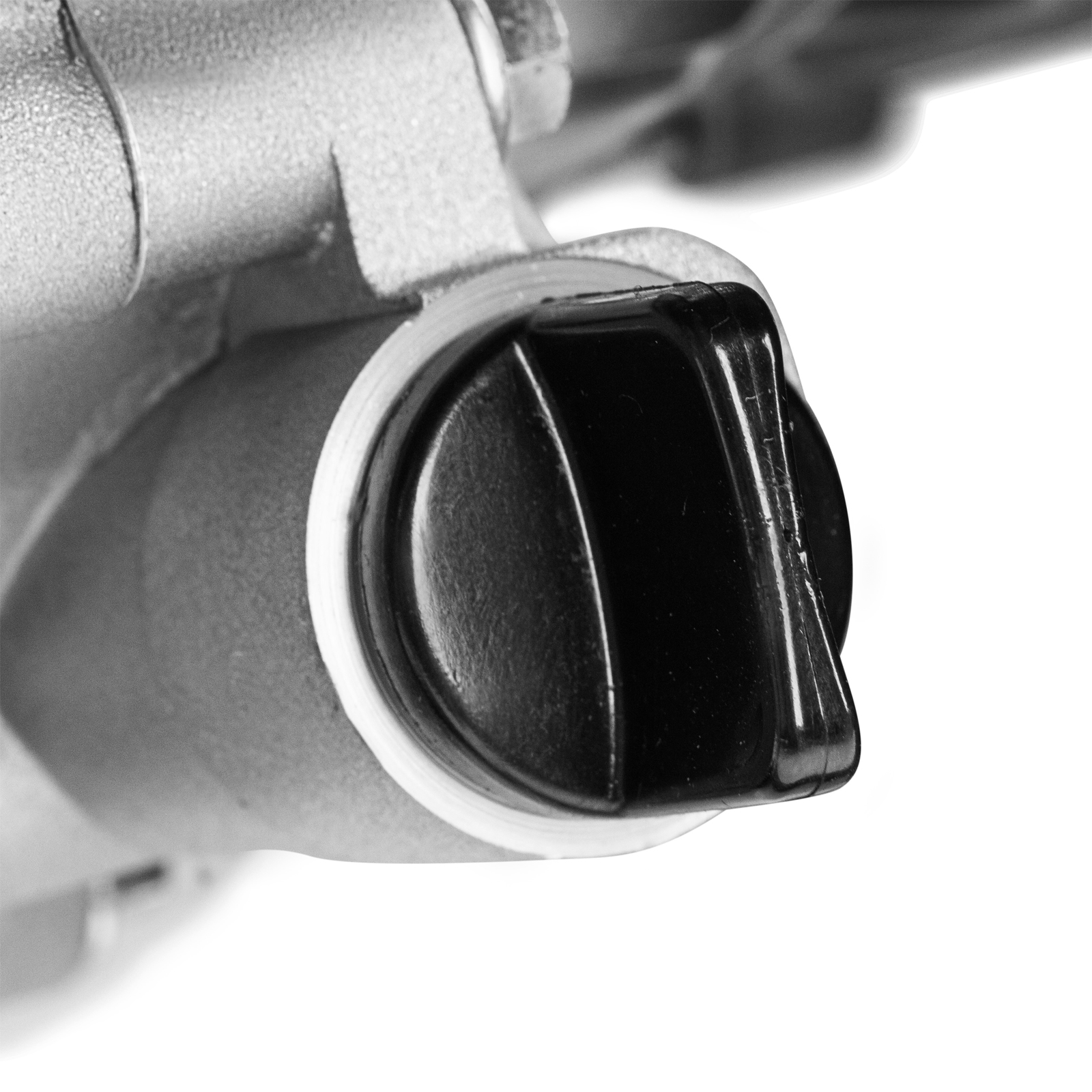 Генератор бензиновый PS 80 E-3, 6.6 кВт, 400 В, 25 л, электростартер Denzel 
